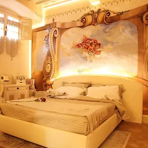 https://decameron-house.it-tuscanyhotel.com