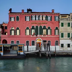 Otel Tre Archi, Venedik