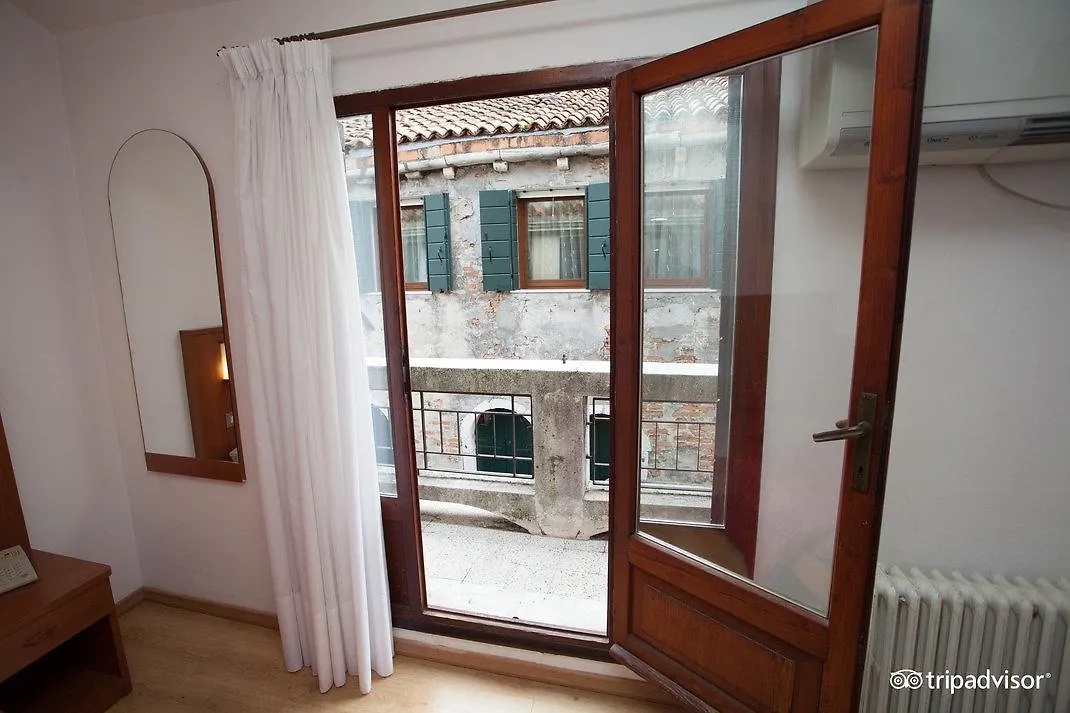 Hotel Caprera Venedik