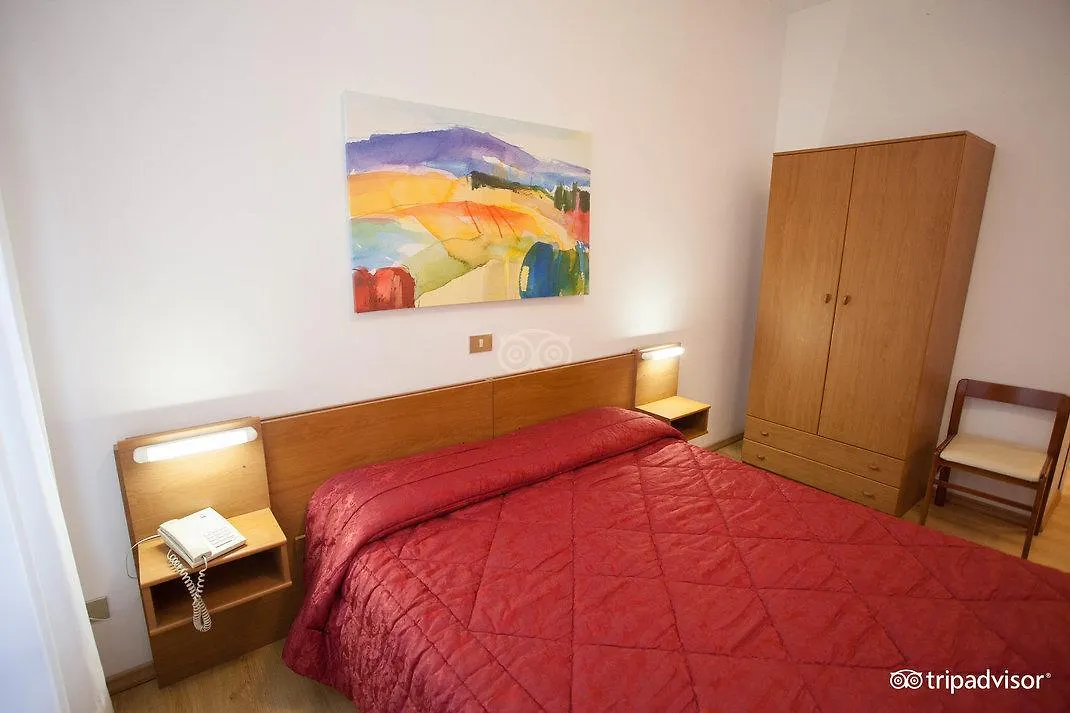 ונציה Hotel Caprera